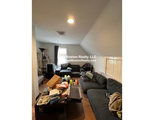 property at 7 Jay St