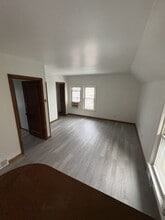 160-162-162 Young St in Tonawanda, NY - Building Photo - Building Photo