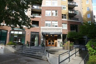 5450 Leary Ave NW in Seattle, WA - Building Photo