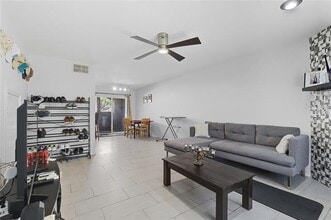 3205 Donnelly Cir in Fort Worth, TX - Building Photo - Building Photo