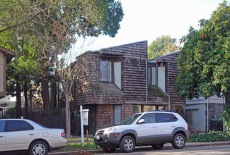 1808 H St in Sacramento, CA - Building Photo - Building Photo