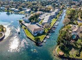 16 Beach Ln in Crystal River, FL - Building Photo