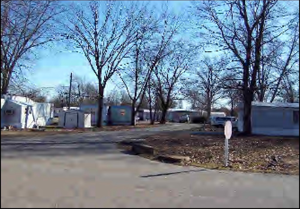 Salem Mobile Home Park in Salem, IL - Building Photo