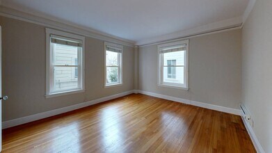 2361 Van Ness Ave-Unit -105 in San Francisco, CA - Building Photo - Building Photo