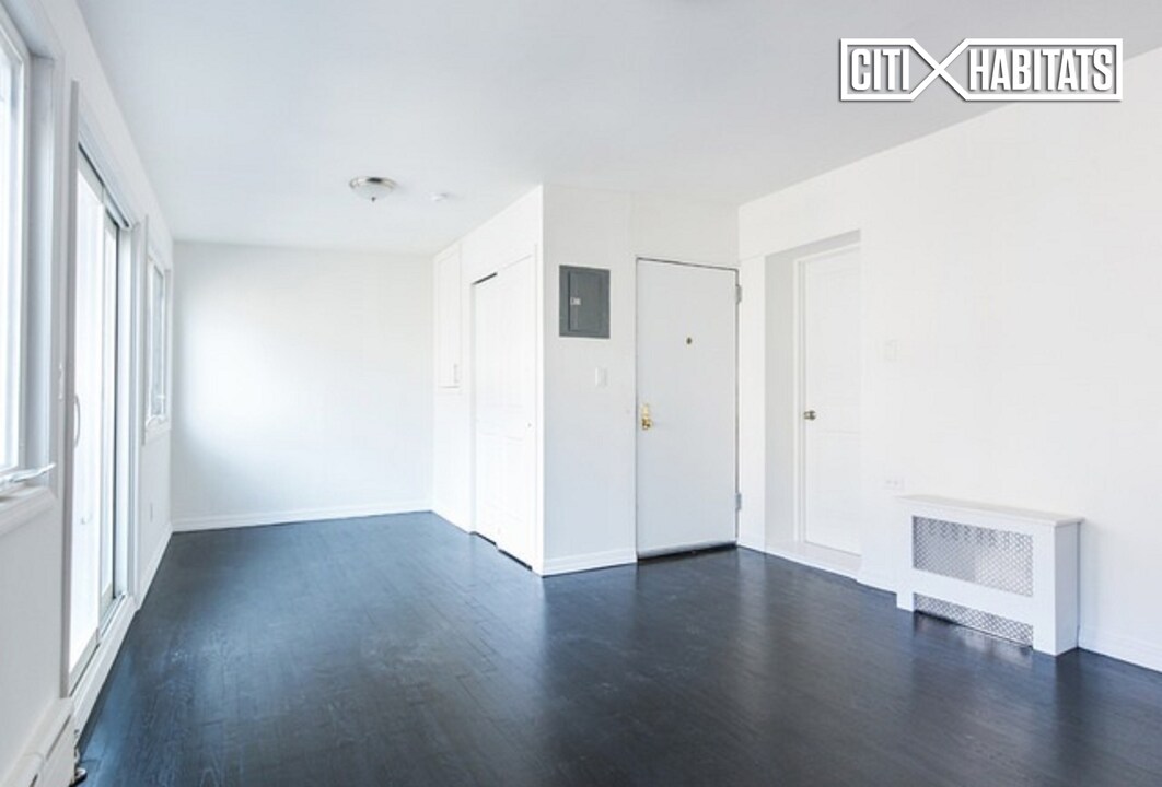 184 Prince St-Unit -4 in New York, NY - Building Photo