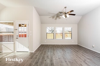 1020 Deer Valley Dr in Weatherford, TX - Building Photo - Building Photo