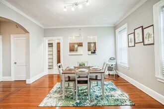 24 E Liberty in Savannah, GA - Building Photo - Building Photo