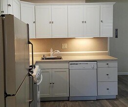 160 Clarendon Rd in Pacifica, CA - Building Photo - Building Photo