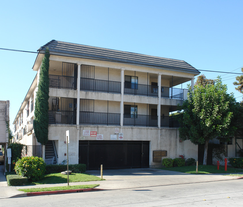 1014 N Parton St in Santa Ana, CA - Foto de edificio