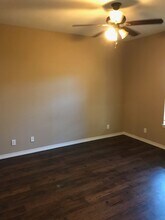 4247 Castlegate Dr, Unit 4247 in Paris, TX - Building Photo - Building Photo