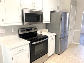 1521 Timber Heights Dr in Loganville, GA - Building Photo - Building Photo