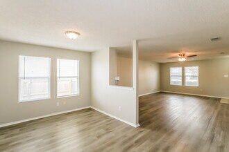 541 Magdalen Ave in Crowley, TX - Building Photo - Building Photo