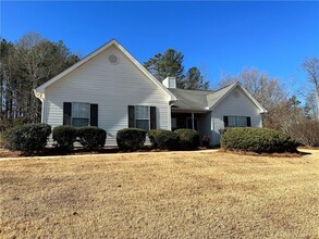 35 Hidden Brook Ln in Newnan, GA - Building Photo - Building Photo