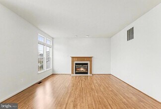 9613 Laurel Oak Dr in Fredericksburg, VA - Building Photo - Building Photo