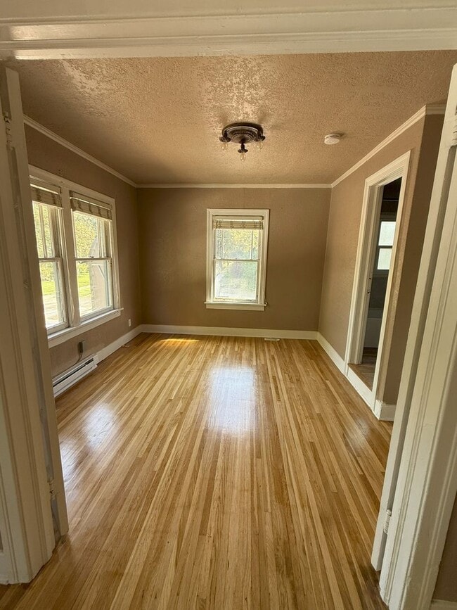 property at 1000-1003 W 25th Ave