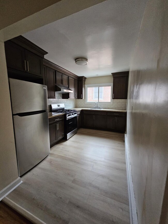 property at 2525 Pearsall Ave