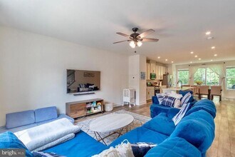 6169 Camerons Ferry Dr in Haymarket, VA - Building Photo - Building Photo