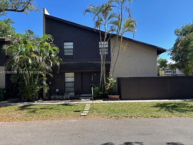 property at 1761 Bayberry Dr