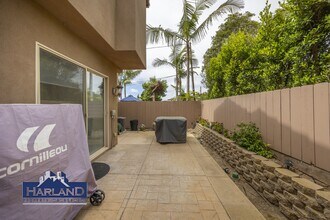 760 Bonair Pl in San Diego, CA - Building Photo - Building Photo