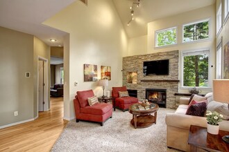 4220 252nd Ave SE in Issaquah, WA - Building Photo - Building Photo