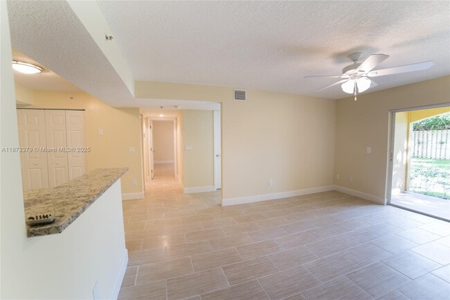 5530 NW 61st St in Coconut Creek, FL - Building Photo - Building Photo