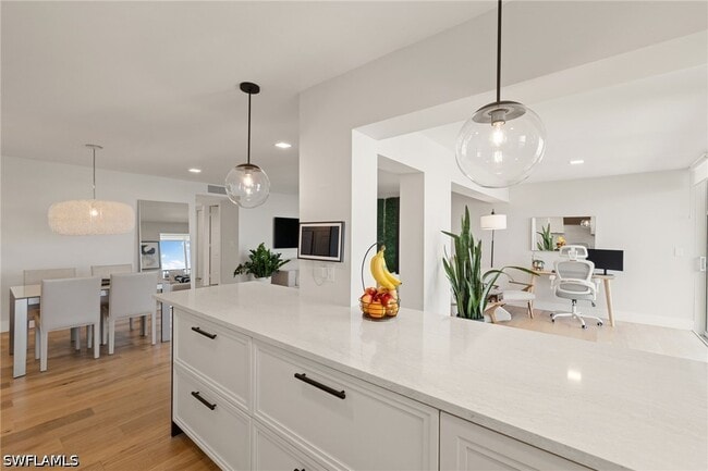 property at 3500 Gulf Shore Blvd N