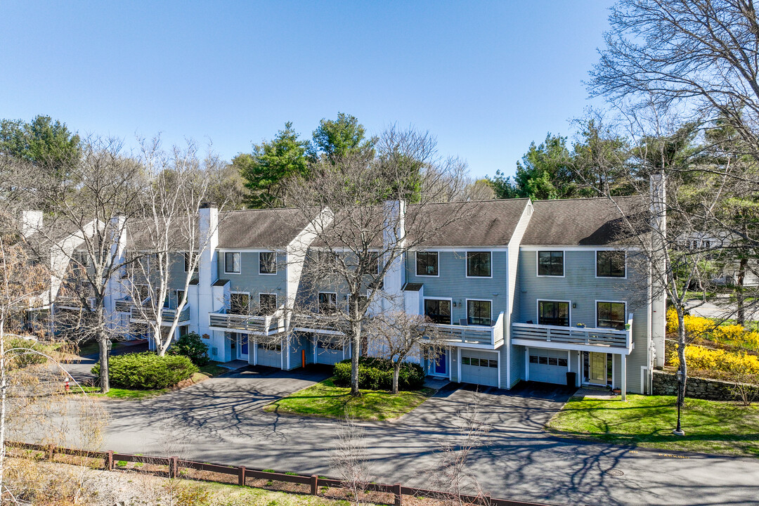 3 Concord Greene in Concord, MA - Building Photo