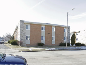 Station Hills in Kenosha, WI - Building Photo - Building Photo