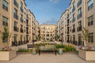Paramount & Majestic at Spectrum Town Center in Gaithersburg, MD - Building Photo
