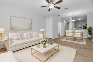 4967 SW 140th Terrace in Miramar, FL - Building Photo