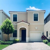 754 NE 191st Terrace in Miami, FL - Building Photo