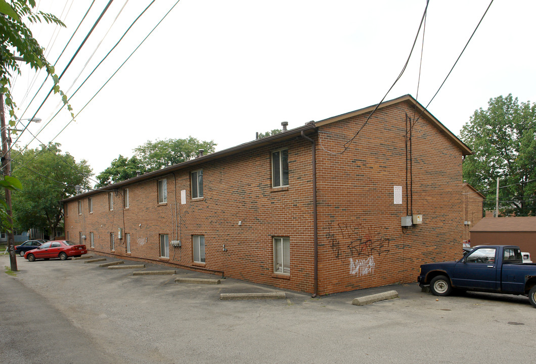 194 E Duncan St in Columbus, OH - Building Photo