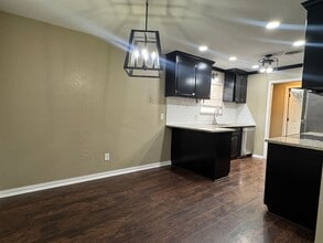 117 SW 68th St in Lawton, OK - Building Photo - Building Photo