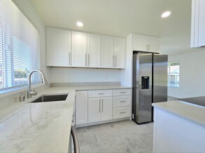 1421 Pine St in Everett, WA - Building Photo - Building Photo