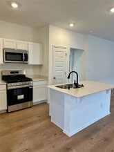 9308 NW 128th St in Yukon, OK - Building Photo - Building Photo