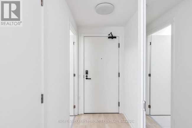 1285 Dupont St in Toronto, ON - Building Photo - Building Photo