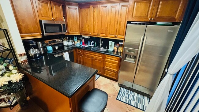 245 Woodland Rd in Palm Springs, FL - Building Photo - Building Photo