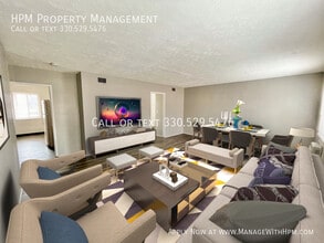 20584 Lorain Rd in Fairview Park, OH - Building Photo - Building Photo