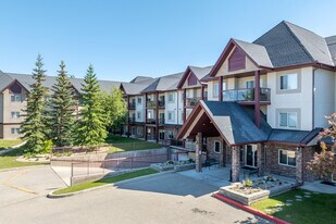 Carrington Aspen Ridge Grande in Red Deer, AB - Building Photo
