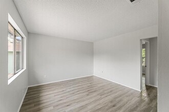 3460 Willowrun Dr in Austin, TX - Building Photo - Building Photo