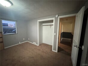 109 1st St in Rome, NY - Building Photo - Building Photo