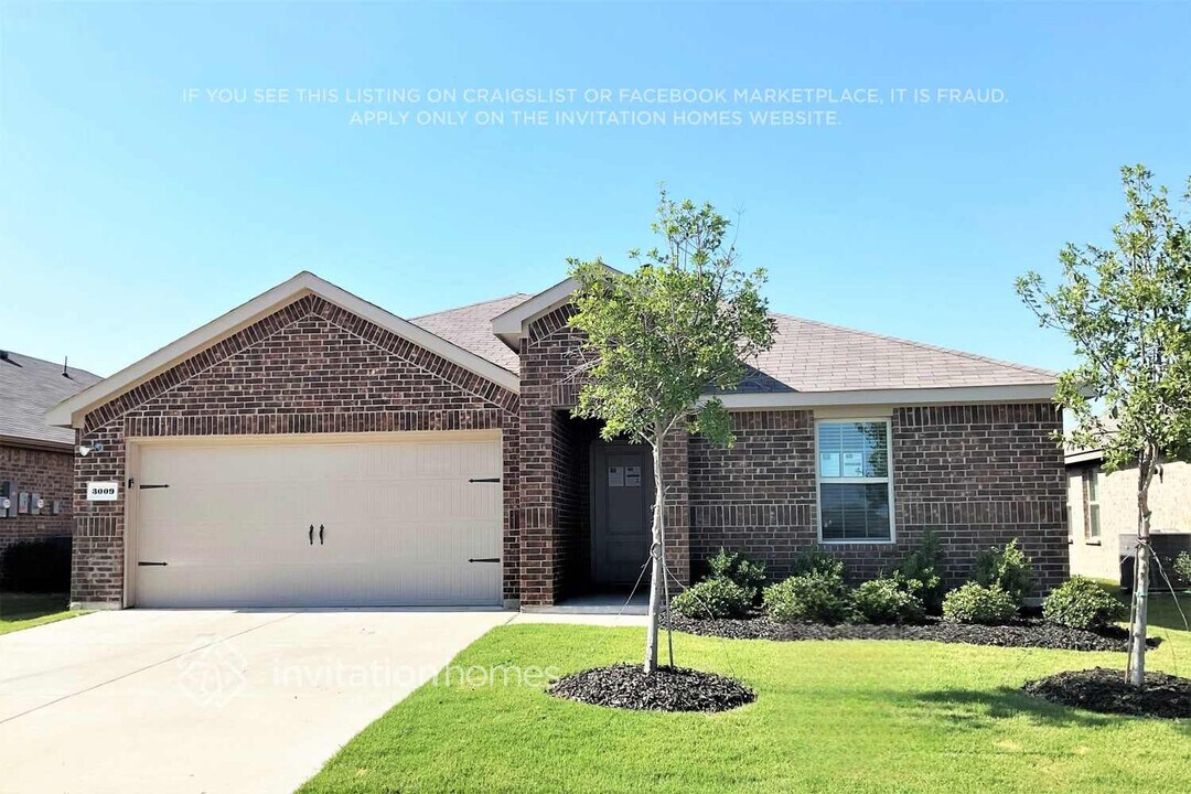 3009 Goodrich St in Royse City, TX - Building Photo