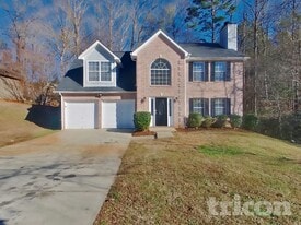 4250 Donna Way in Stonecrest, GA - Building Photo