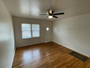 2803 36th St in Lubbock, TX - Building Photo - Building Photo