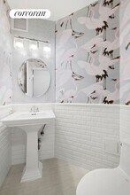 240 E 47th St in New York, NY - Building Photo - Building Photo