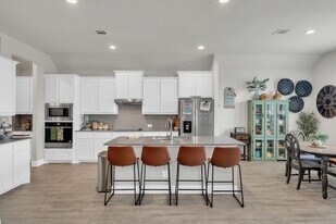 621 Mesquite Grove Rd in Midlothian, TX - Building Photo