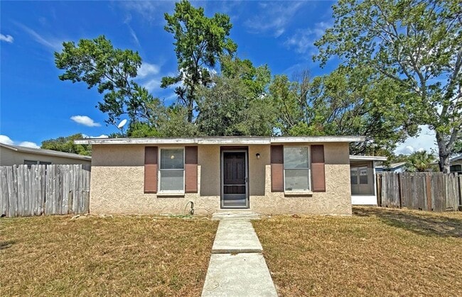 9389 Melrose St in Spring Hill, FL - Building Photo - Building Photo