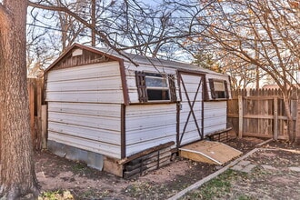 4701 45th St in Lubbock, TX - Building Photo - Building Photo