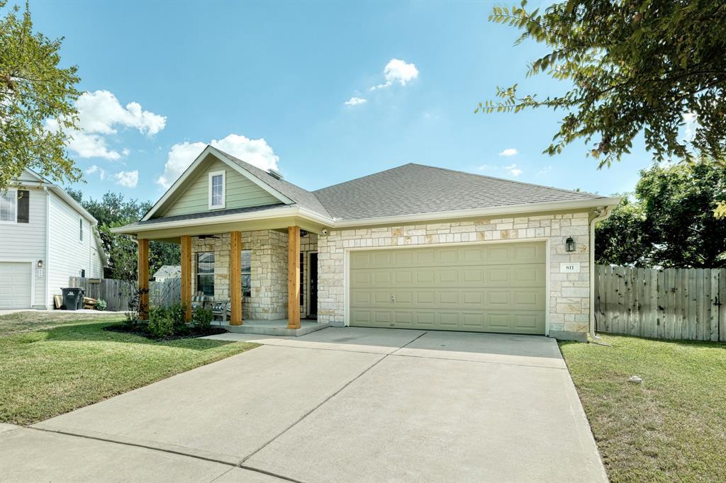 811 Bedford Ct in Georgetown, TX - Building Photo