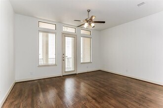 2012 Rosedale St in Houston, TX - Building Photo - Building Photo